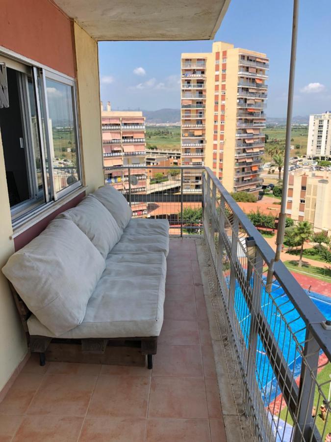 Apartamento En La Playa Apartamento Valência Exterior foto
